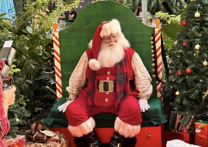 Santa is coming to Harbour Walk